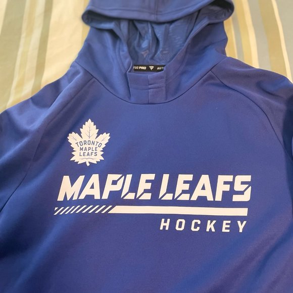 Toronto Maple Leafs Fanatics Team Issued Hoodie - Picture 6 of 6
